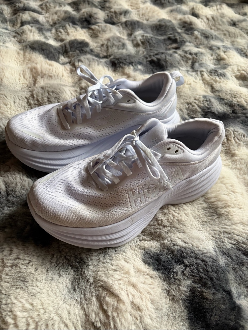 HOKA Bondi 8 Wide Women’s 8.5 White Running Walking Shoes